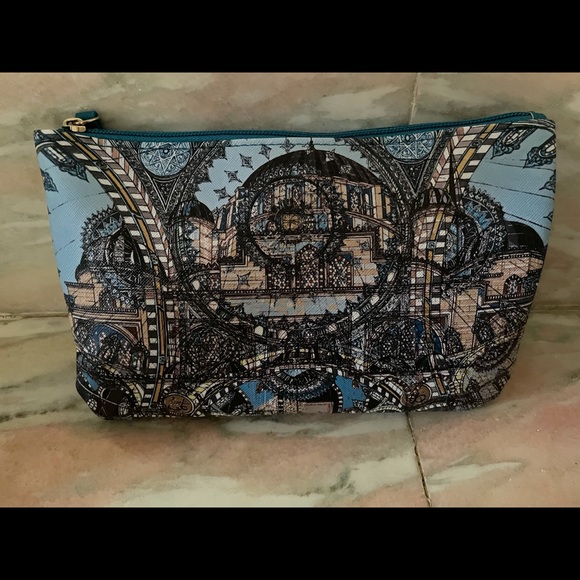 Other - Travel bag including all the mini travel essentials